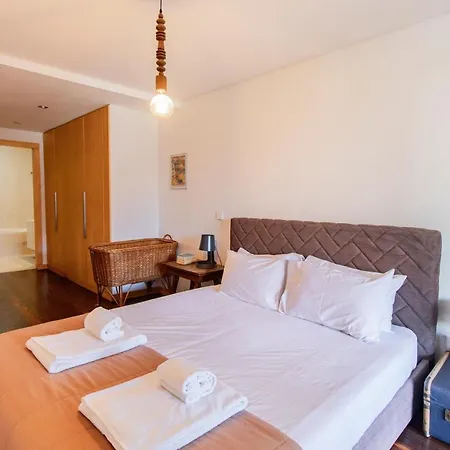 D Joao Iv With Terrace By Lovelystay * بورتو