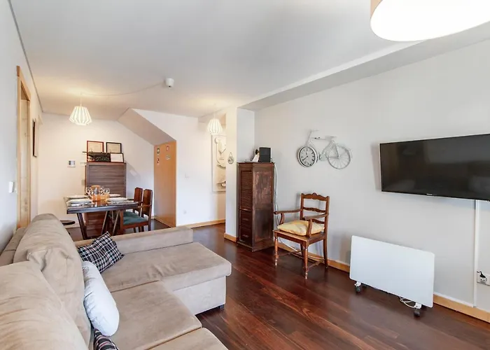 Apartamento D Joao Iv With Terrace By Lovelystay Oporto