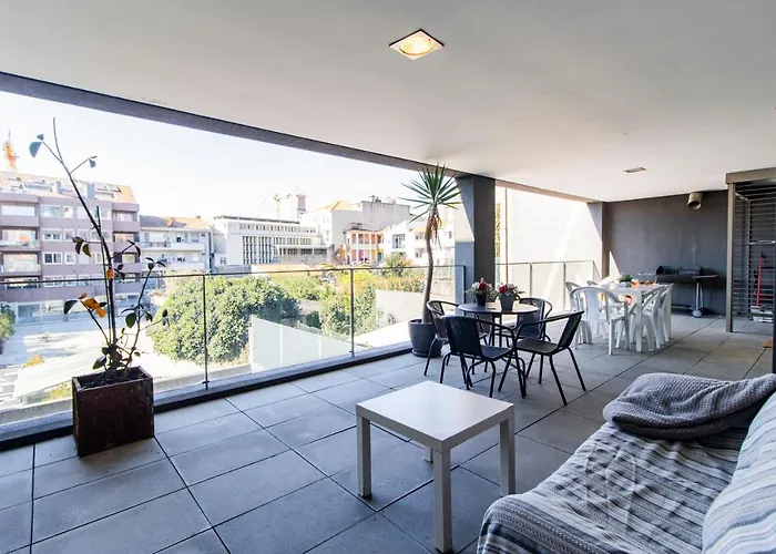 D Joao Iv With Terrace By Lovelystay Apartman