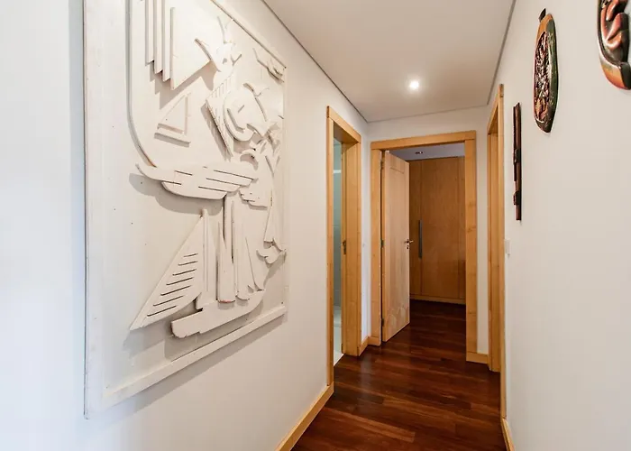 D Joao Iv With Terrace By Lovelystay