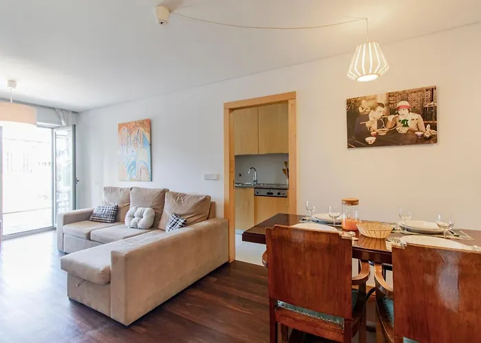 D Joao Iv With Terrace By Lovelystay Porto