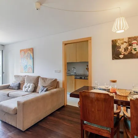 D Joao Iv With Terrace By Lovelystay Oporto