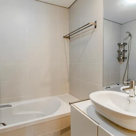 D Joao Iv With Terrace By Lovelystay * Oporto