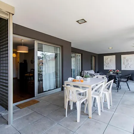 Apartamento D Joao Iv With Terrace By Lovelystay *